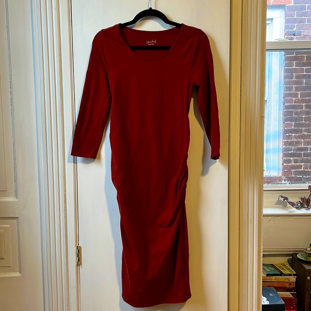 Stretchy red form-fitting maternity dress